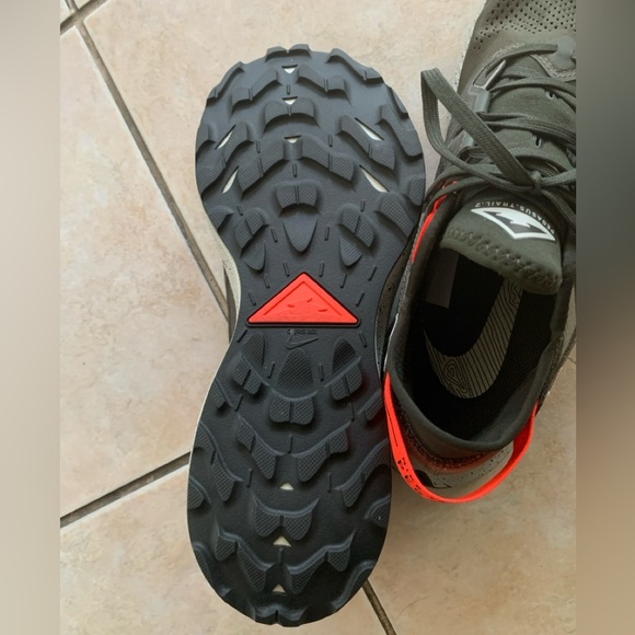 Nike Pegasus Trail 2 Cargo Khaki 9.5 - Picture 4 of 5